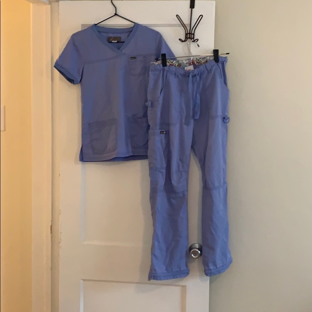 Koi scrub set
